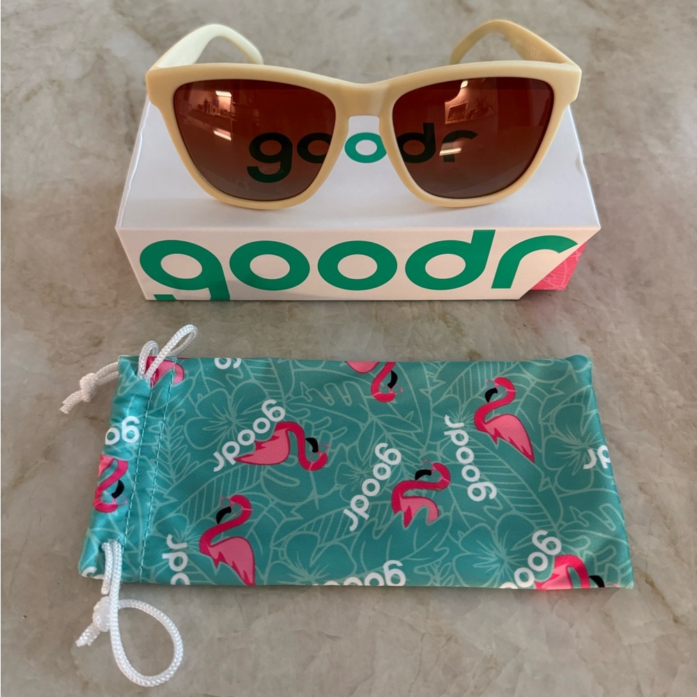 Goodr Toasted Marshmallow Magic OG Sunglasses - Picture 10 of 11